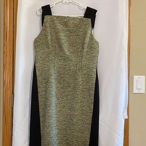 Tahari size 14 Cocktail dress, zipper, lined